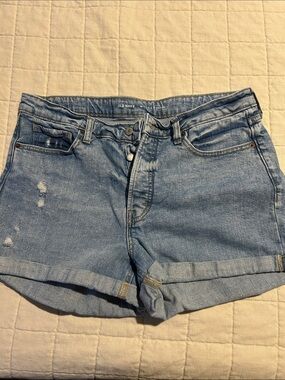 Old Navy Light Wash Rolled-Cuff Denim Shorts